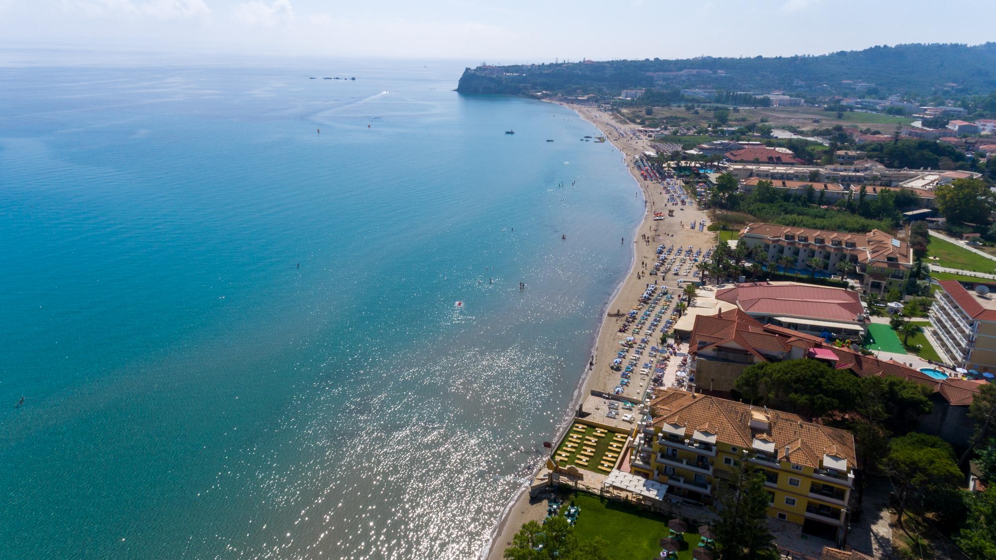 Andreolas Luxury Suites Циливи Екстериор снимка