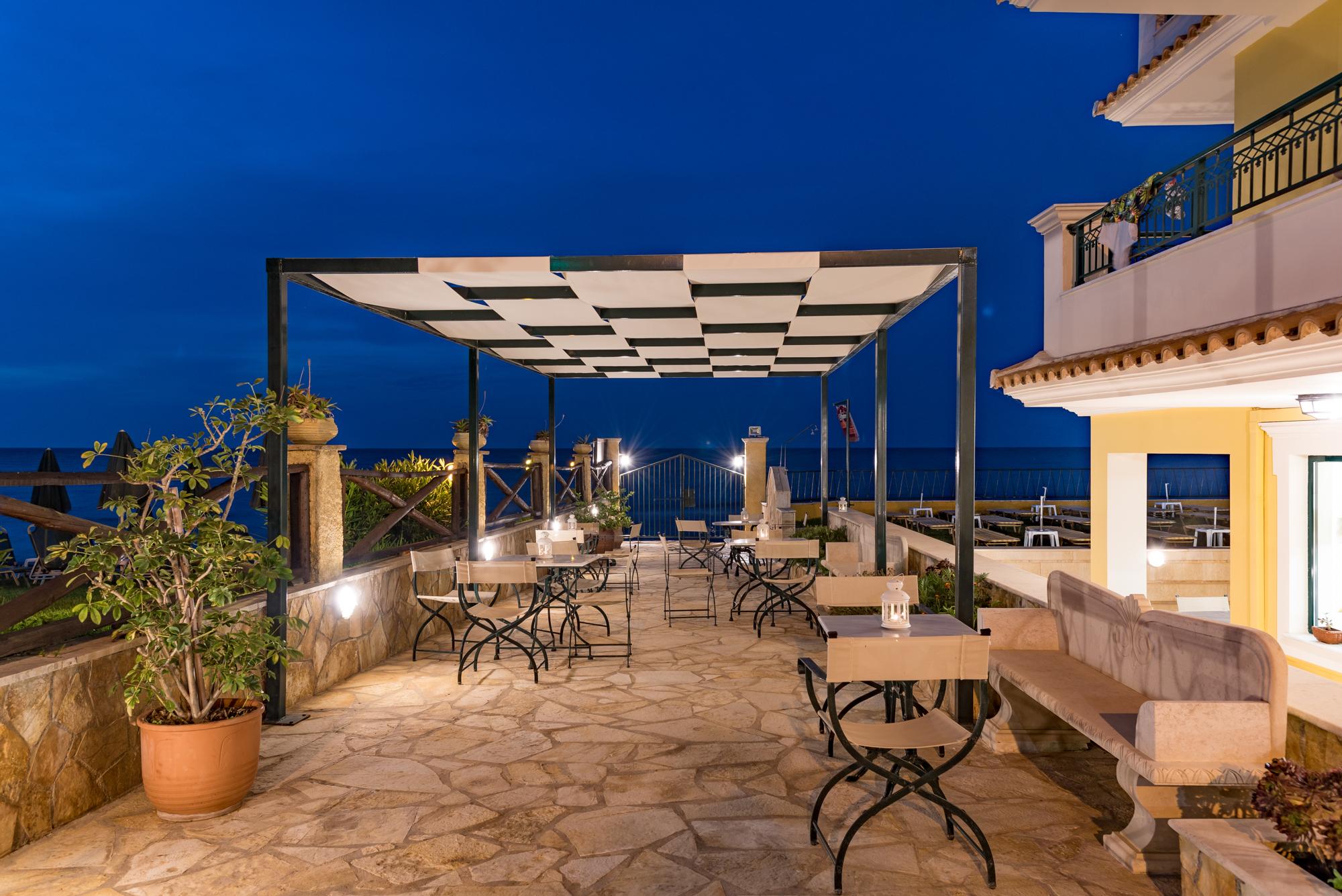Andreolas Luxury Suites Циливи Екстериор снимка