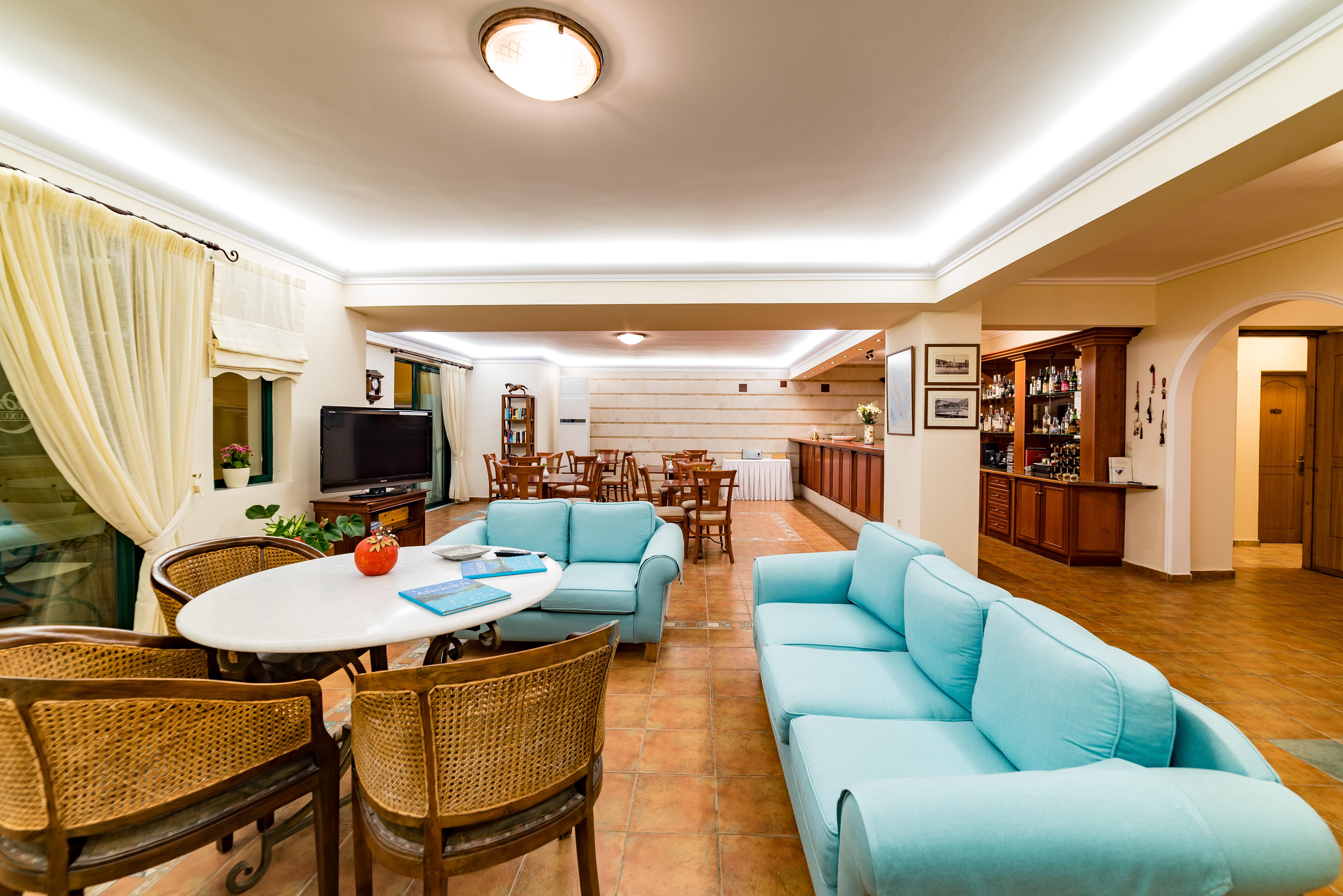 Andreolas Luxury Suites Циливи Екстериор снимка