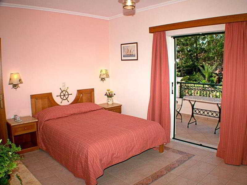 Andreolas Luxury Suites Циливи Екстериор снимка